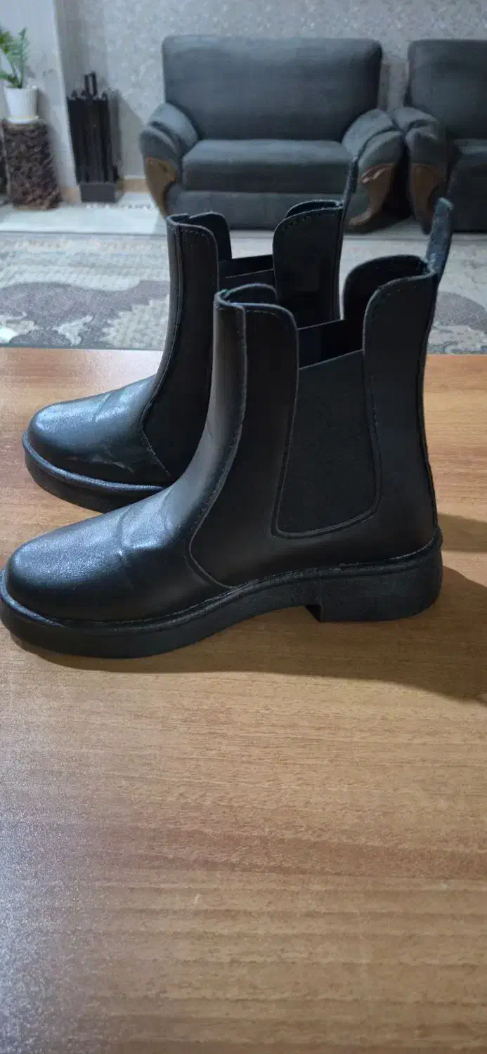 نیم بوت کفش نو|کیف، کفش، کمربند|پاکدشت, پاکدشت (مامازند)|دیوار