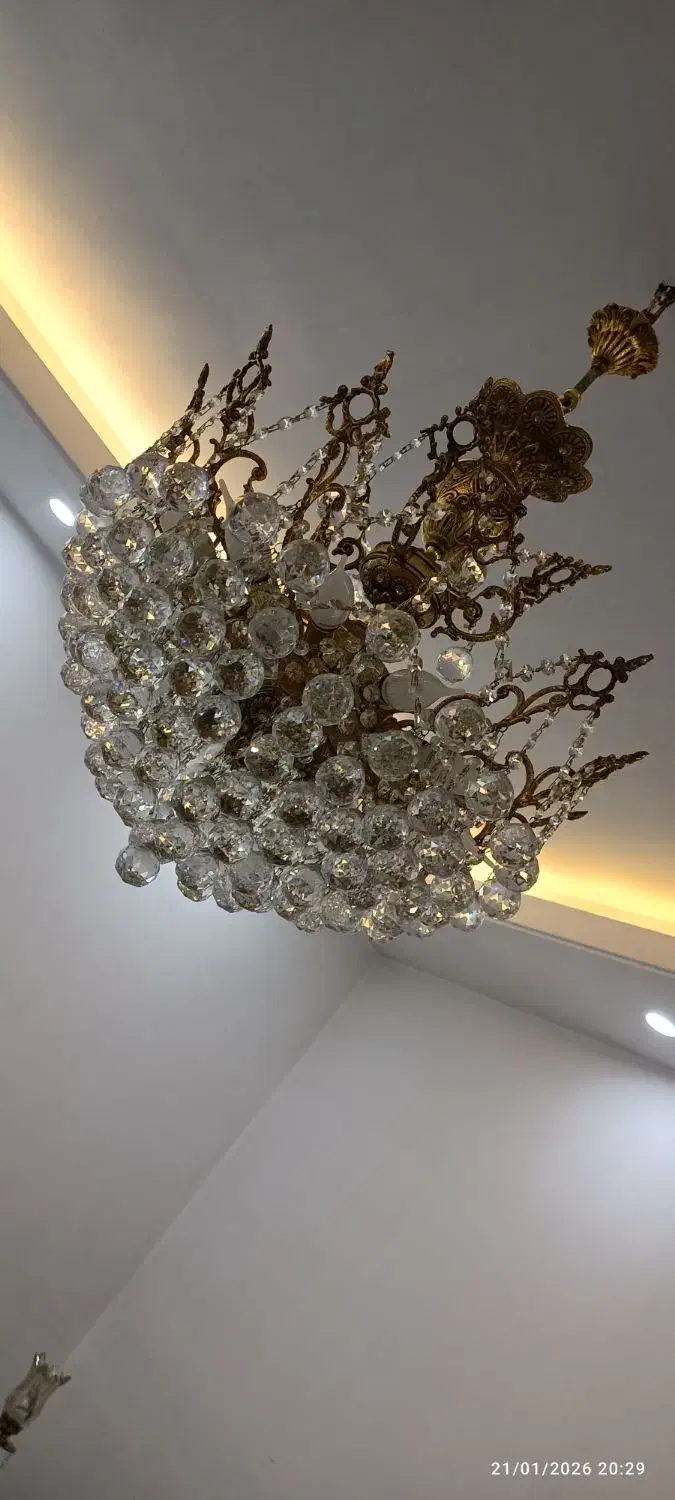 لوستر برنز اصل|لوستر و چراغ آویز|قرچک, میرزائی شمالی|دیوار