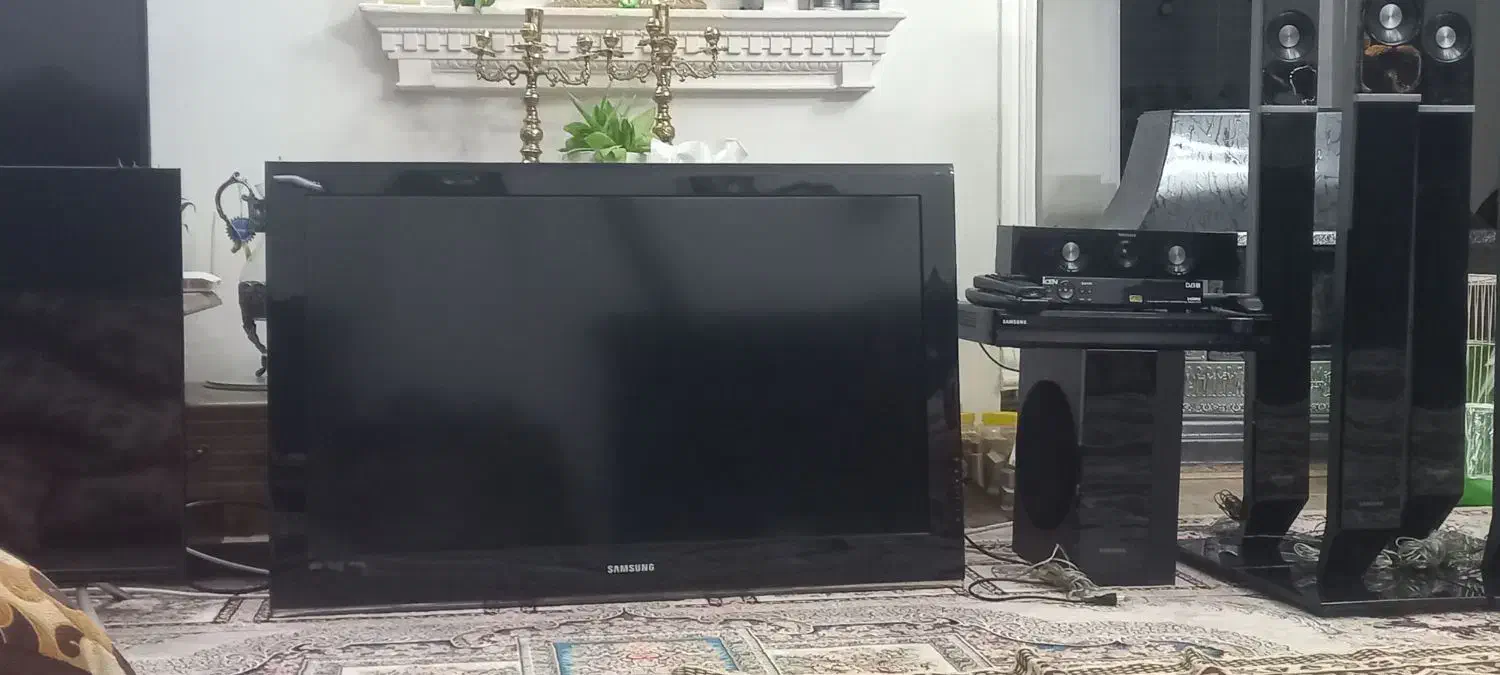 کاملن پلوم|پخشکننده DVD و ویدیو|اسفراین, |دیوار