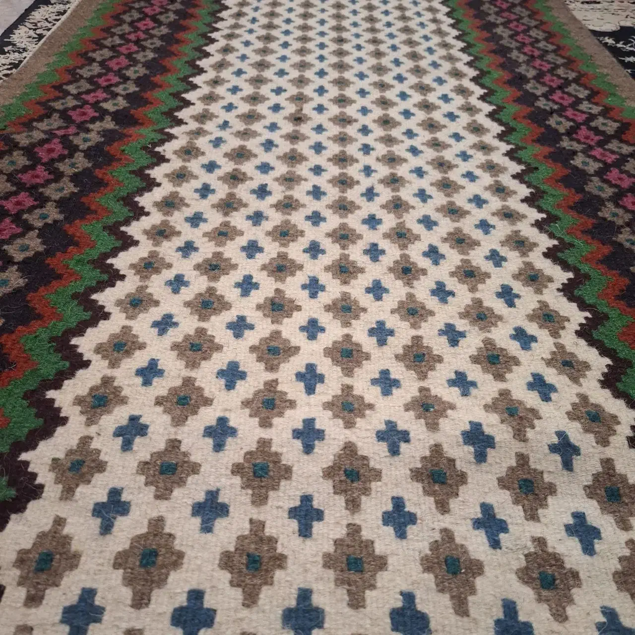 گلیم|گلیم، جاجیم، گبه|فردیس, فرامرزیه|دیوار