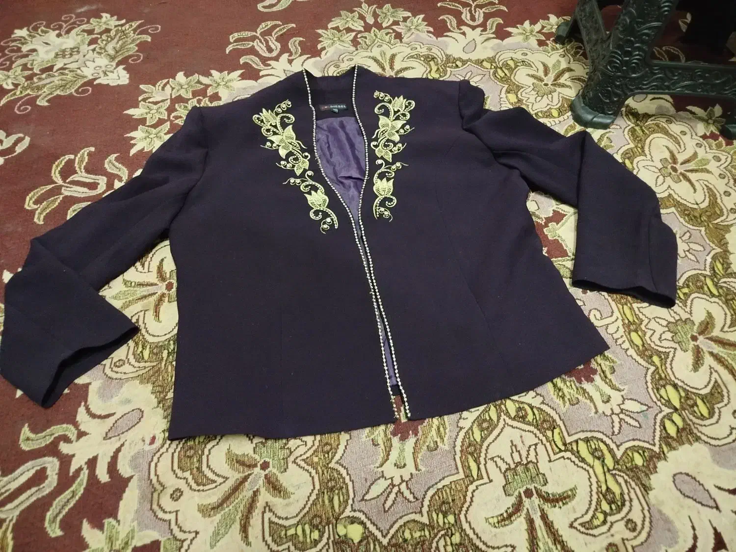 لباس|لباس|جیرفت, |دیوار