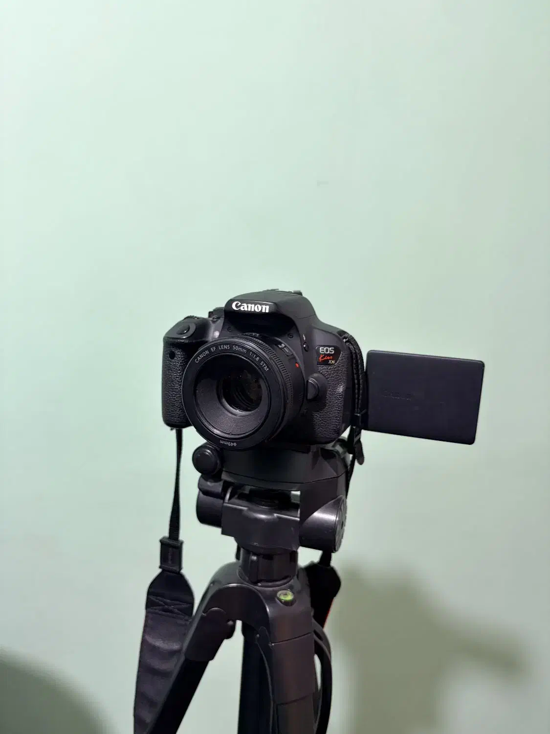 دوربین canon700d +لنز فیکس ۵۰|دوربین عکاسی و فیلمبرداری|همدان, |دیوار