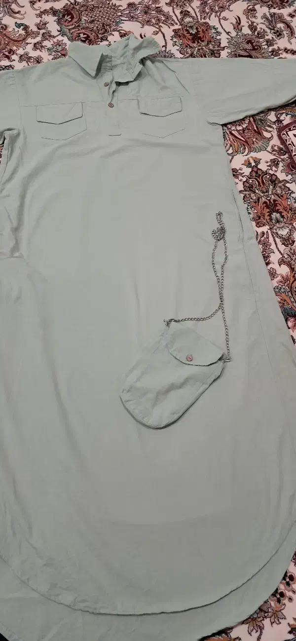 تعدادی مجلسی|لباس|سقز, |دیوار