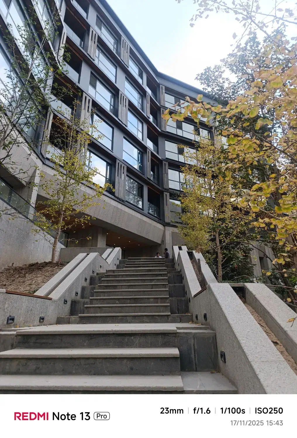 آپارتمان ۲۷۰ متر. نیاوران  270 متر  ۴ خواب عا.لی