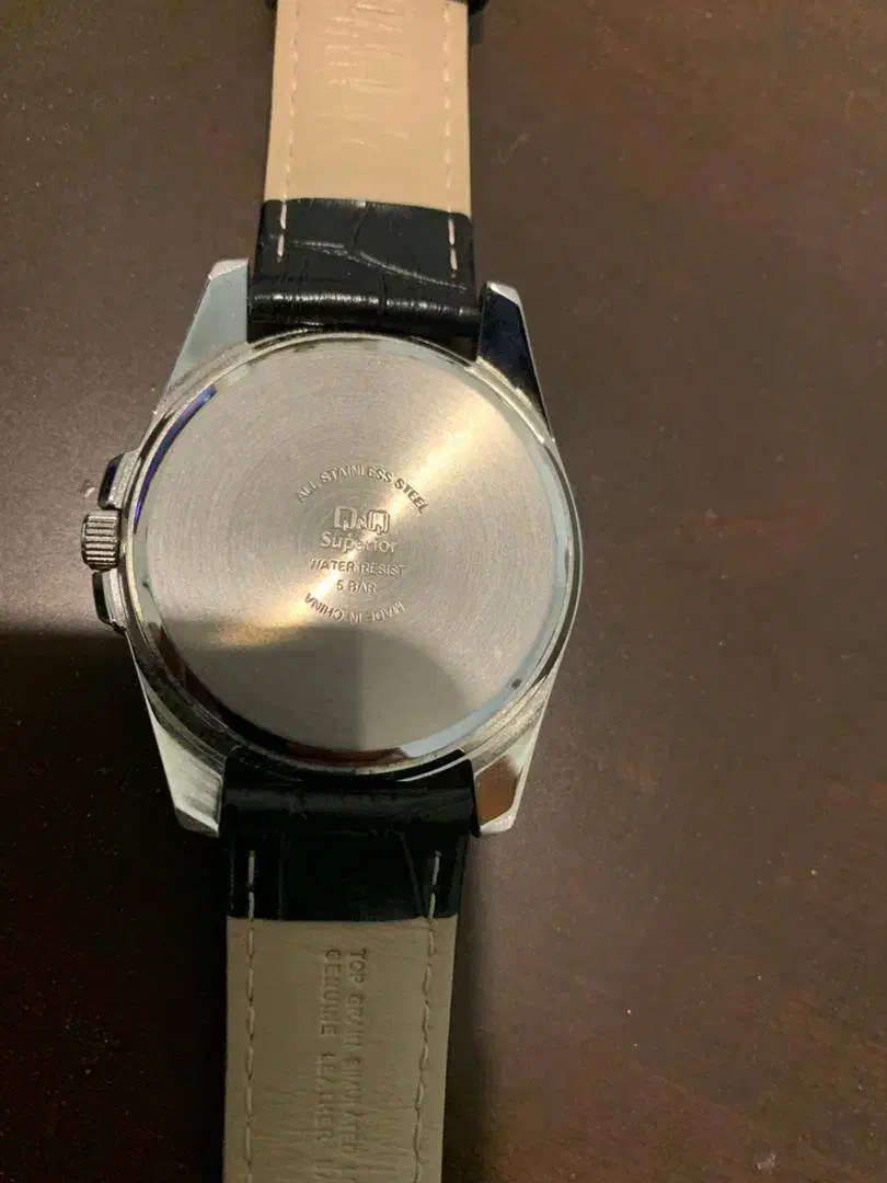 Q & Q|ساعت|تهران, فاطمی|دیوار