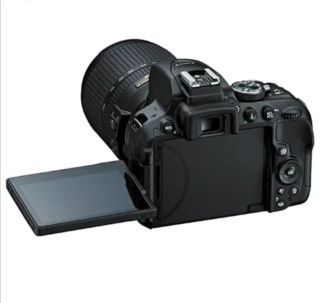 دوربین عکاسی نیکون Nikon D5300|دوربین عکاسی و فیلم‌برداری|تهران, تهرانپارس شرقی|دیوار