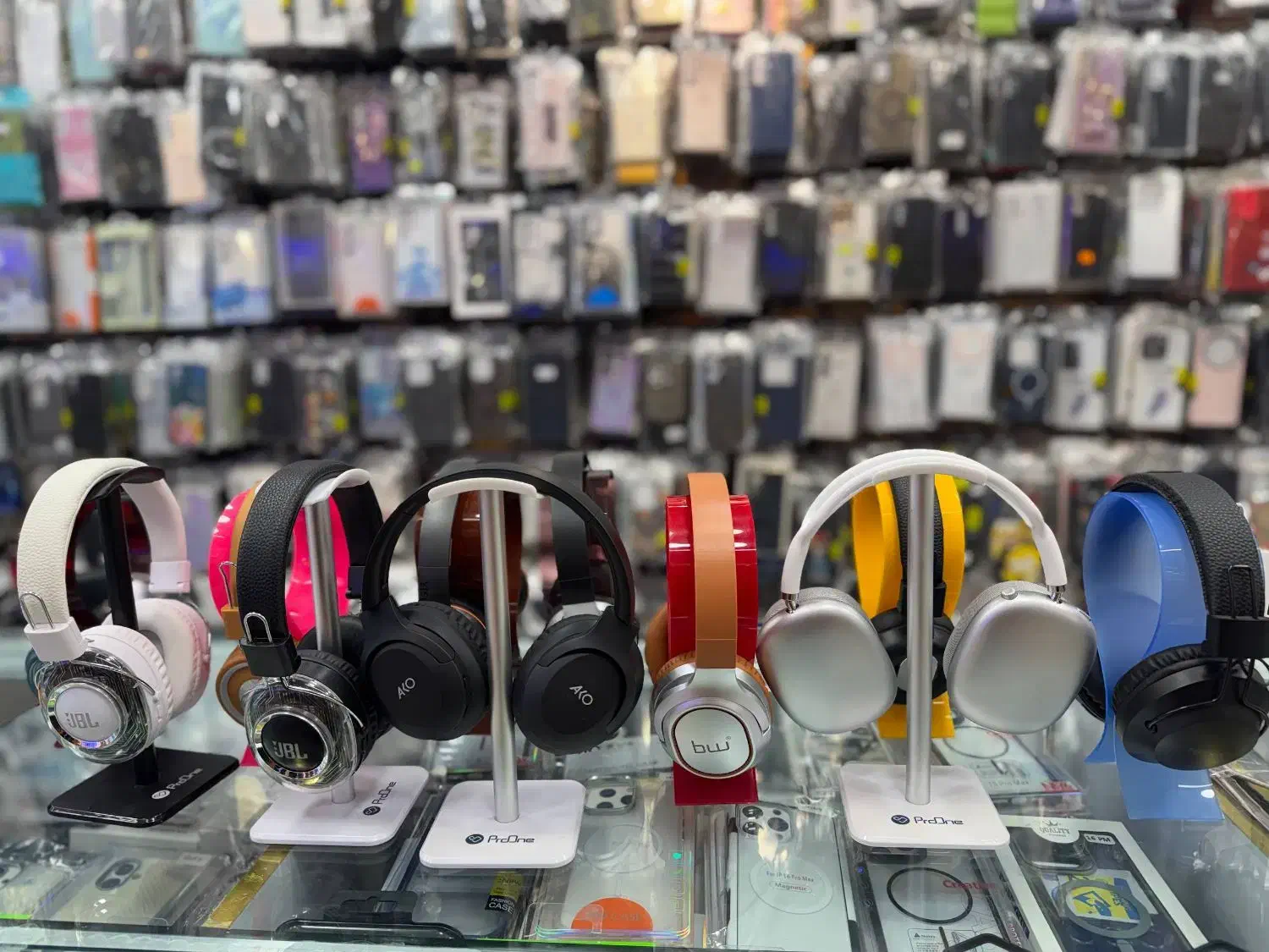 هدفون با کیفیت اورجینال|لوازم جانبی موبایل و تبلت|مشهد, آزادشهر|دیوار