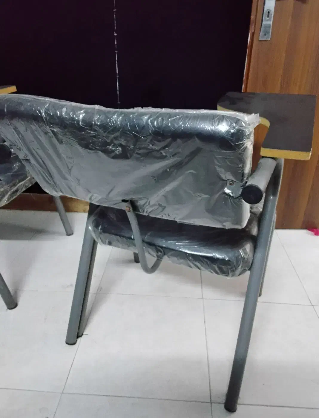 صندلی|صندلی و نیمکت|رشت, بازار|دیوار