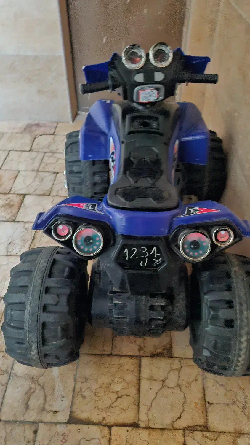 ماشین شارژی|اسباب‌بازی بچه|رامیان, |دیوار