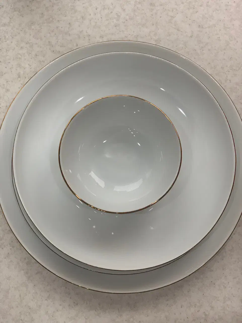 چینی سفید|ظروف سرو و پذیرایی|مشهد, امام خمینی|دیوار