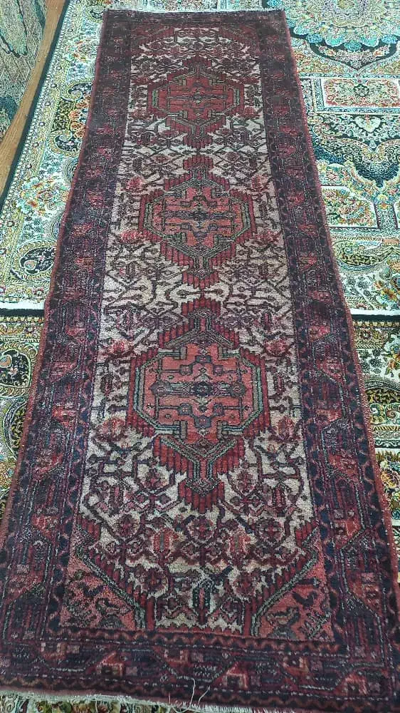 فرش دست بافت کناره قدیمی|فرش|رباطکریم, رباطکریم|دیوار