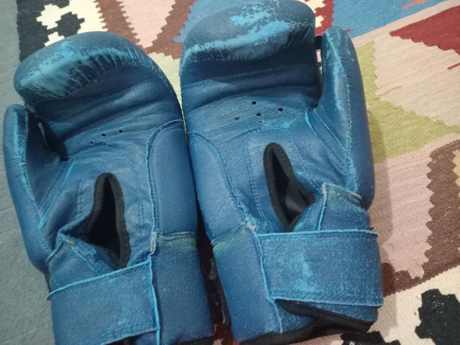 دست کش بوکس|تجهیزات ورزشی|خرم‌آباد, |دیوار