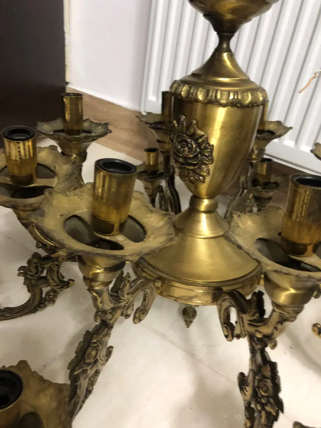 دو عدد لوستر ۱۶ شاخه برنز اصل قدیمی|لوستر و چراغ آویز|دامغان, |دیوار