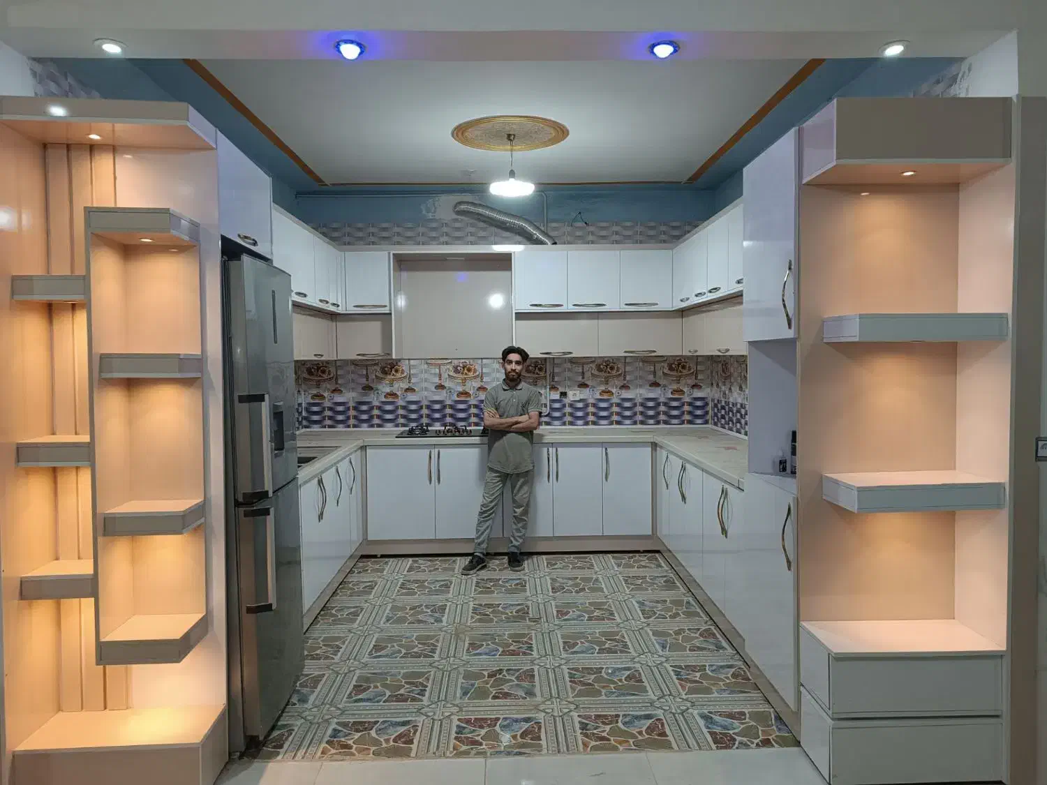 کابینت جورچین|مصالح و تجهیزات ساختمان|مشهد, شترک|دیوار