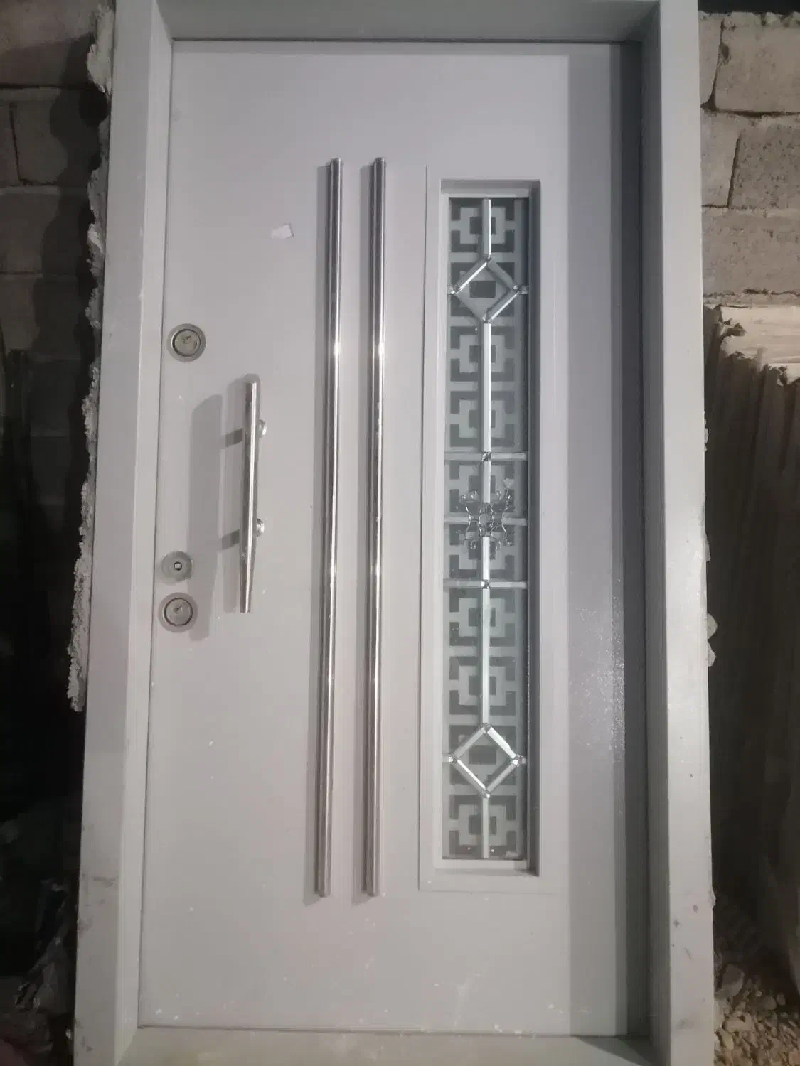 درب منزل|مصالح و تجهیزات ساختمان|میان ولایت, |دیوار