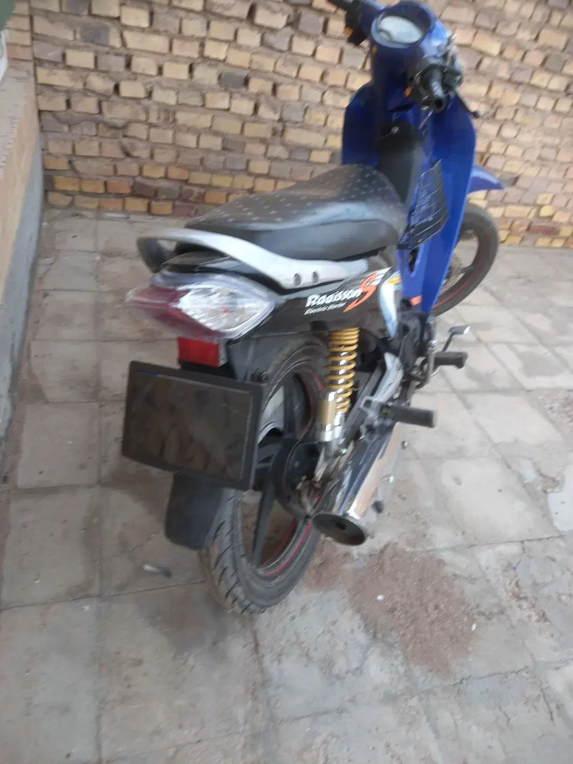 بی کلاچ ۹۳|موتورسیکلت|رفسنجان, |دیوار