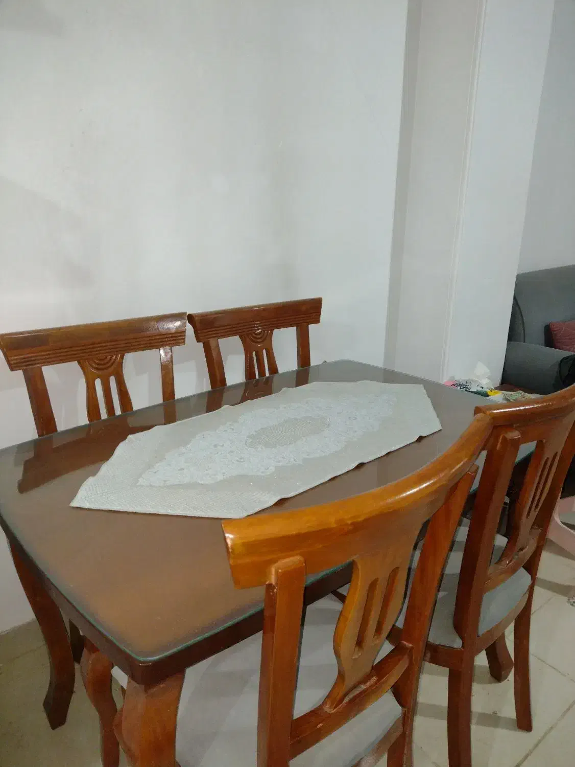 میز نهارخوری چهار نفره|میز و صندلی غذاخوری|قم, پردیسان|دیوار