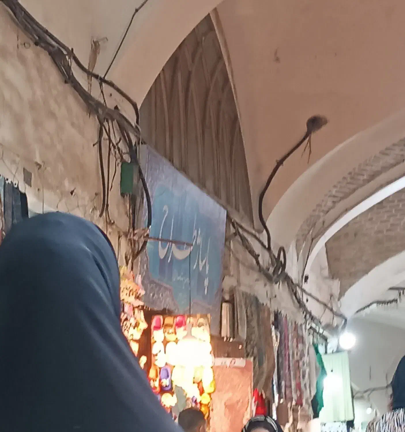 اجاره مغازه بازار|اجارهٔ مغازه و غرفه|کاشان, پا نخل|دیوار