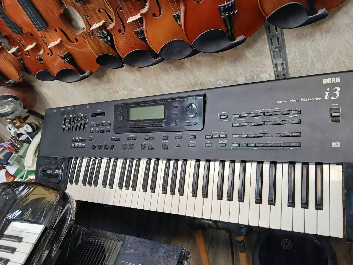 ارگ گورگi3|پیانو، کیبورد، آکاردئون|تبریز, |دیوار