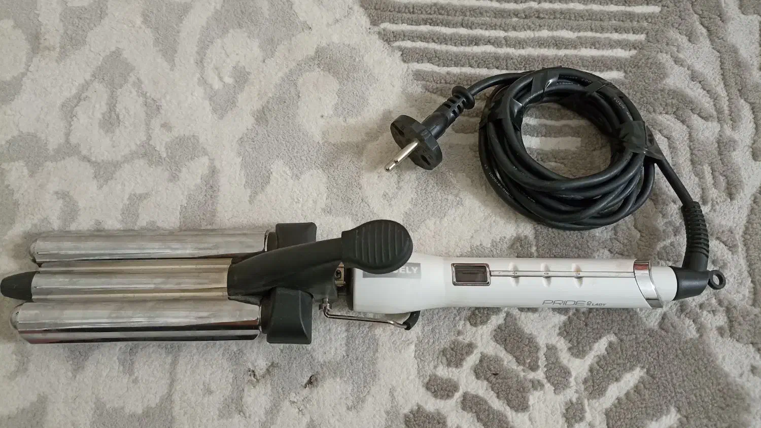 فر کننده و حالت دهنده مو|آرایشی، بهداشتی، درمانی|شاهینشهر, مسکن مهر|دیوار