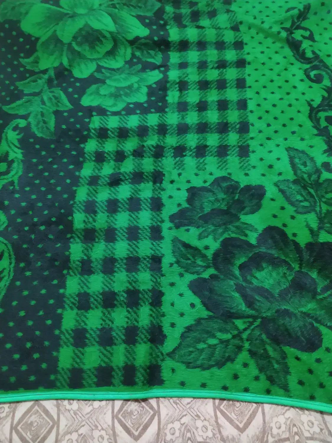 تشک پنبه و پشمی و پتو|رختخواب، بالش، پتو|اراک, |دیوار