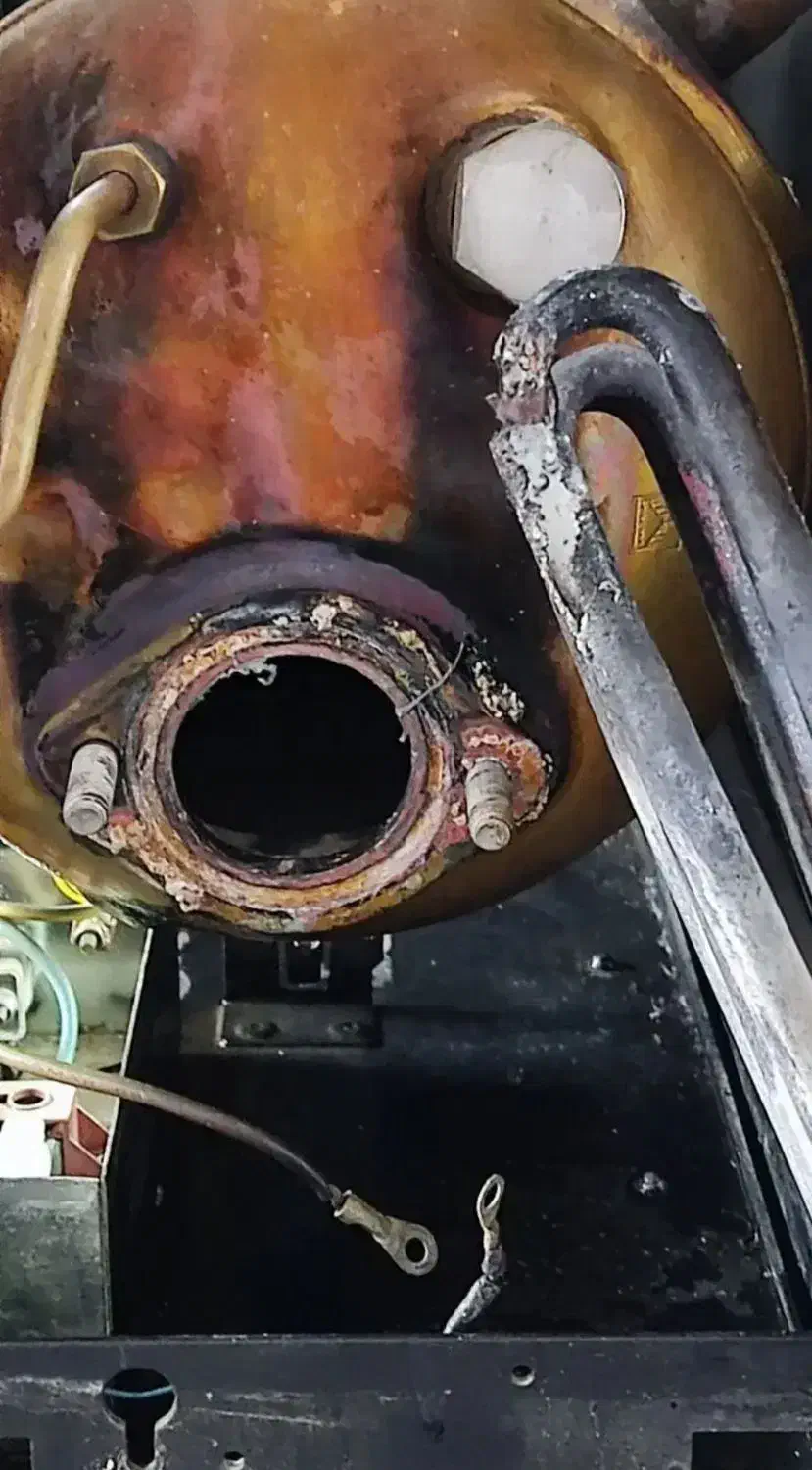 تعمیر و سرویس دستگاه اسپرسو ساز خانگی و نیمه صنعتی|خدمات پیشه و مهارت|نهاوند, |دیوار