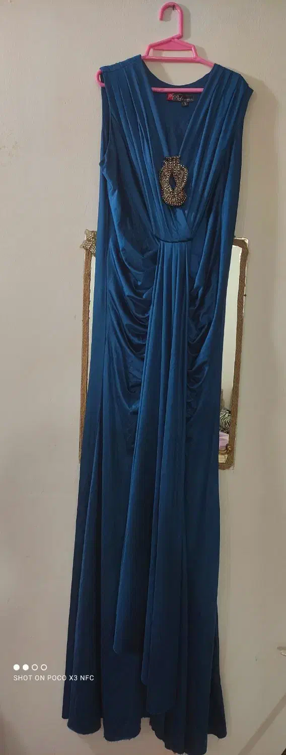 ماکسی بلند مجلسی|لباس|مرودشت, پشت سایپا‎|دیوار