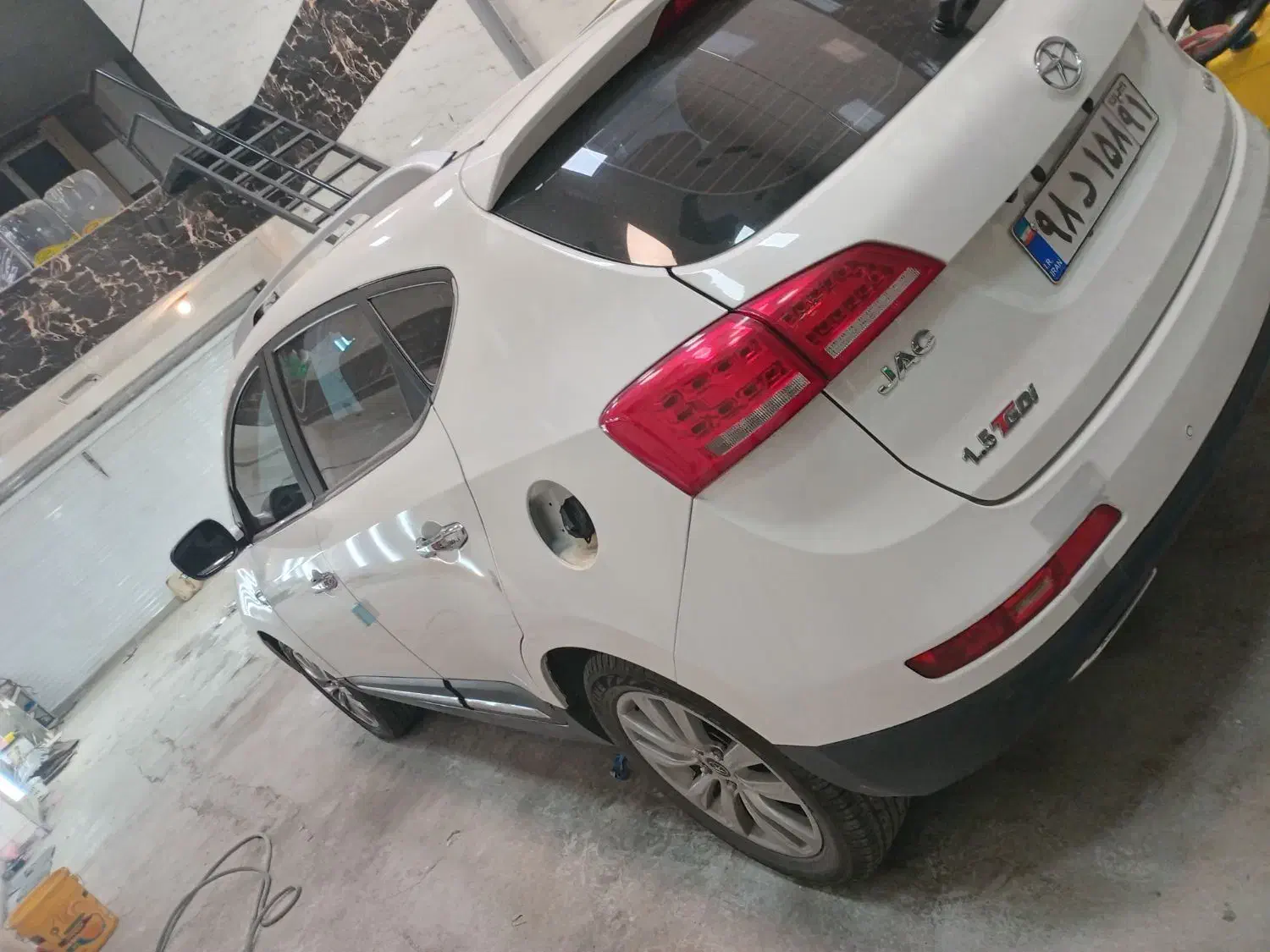 نقاشی خودرو ترافیک|خدمات موتور و ماشین|اردبیل, |دیوار