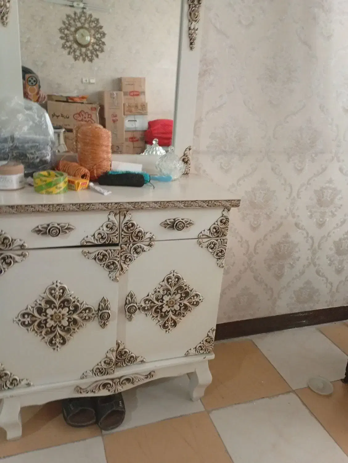 سه تا با هم سالم 4میلیون|میز تلویزیون|گلستان (تهران), |دیوار