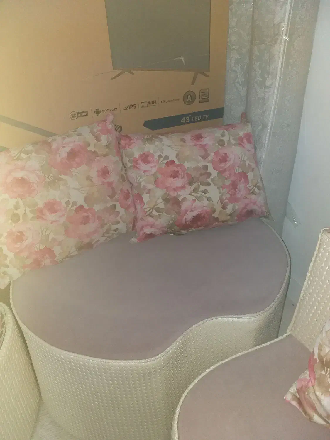 مبل نیم ست ال و چوبی|مبلمان خانگی و میز عسلی|ورامین, خیر آباد|دیوار