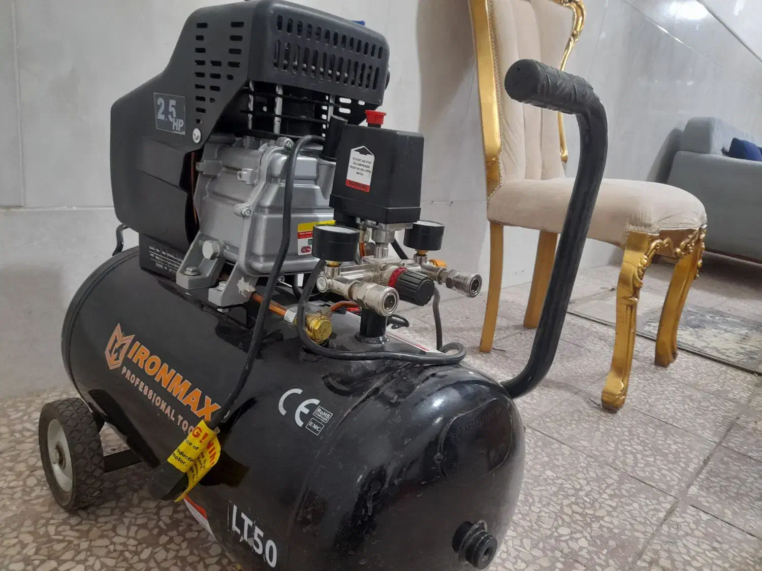 پمپ باد ۵۰ لیتری و دلر بزرگ دیمر دار|ماشینآلات صنعتی|قم, نیروگاه|دیوار