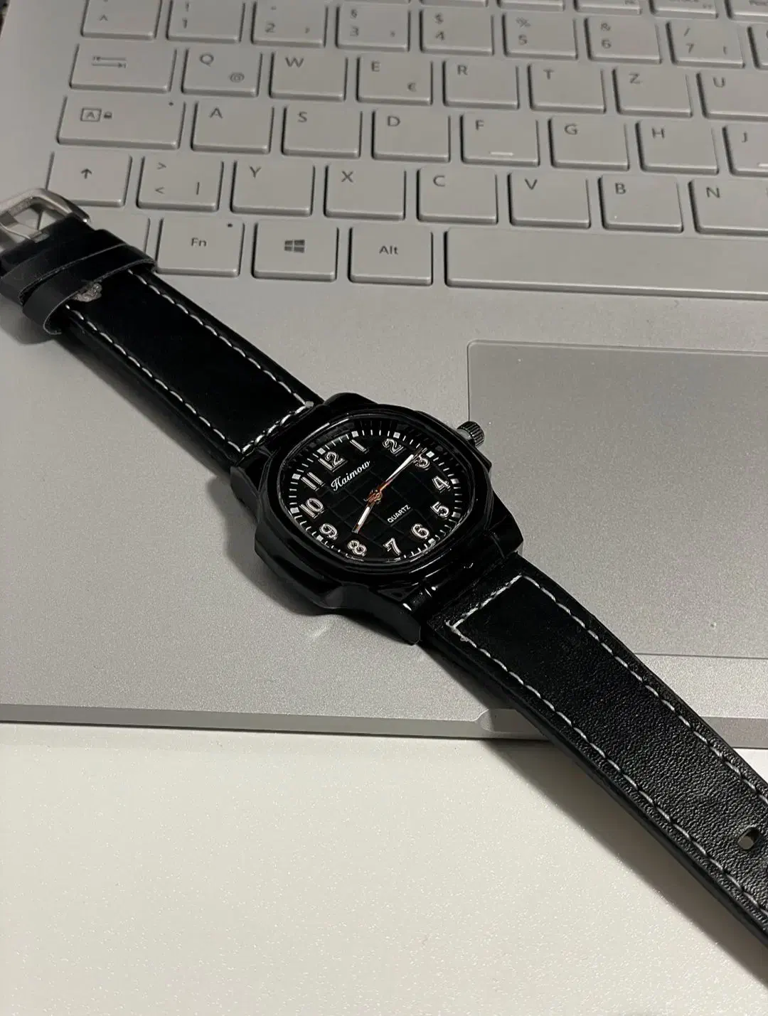 ساعت مچی(تعداد محدود)|ساعت|بیرجند, |دیوار