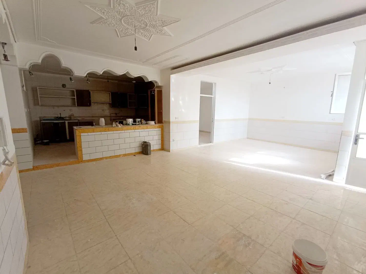 150 متری 3 خواب شیخ احمد جنوبی|اجارهٔ آپارتمان|کرمان, |دیوار