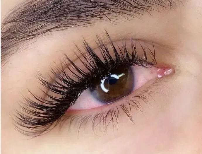 جشنواره تخفیف ۴۰٪ اموزش و خدمات ناخن و مژه و ابرو|خدمات آرایشگری و زیبایی|فسا, |دیوار