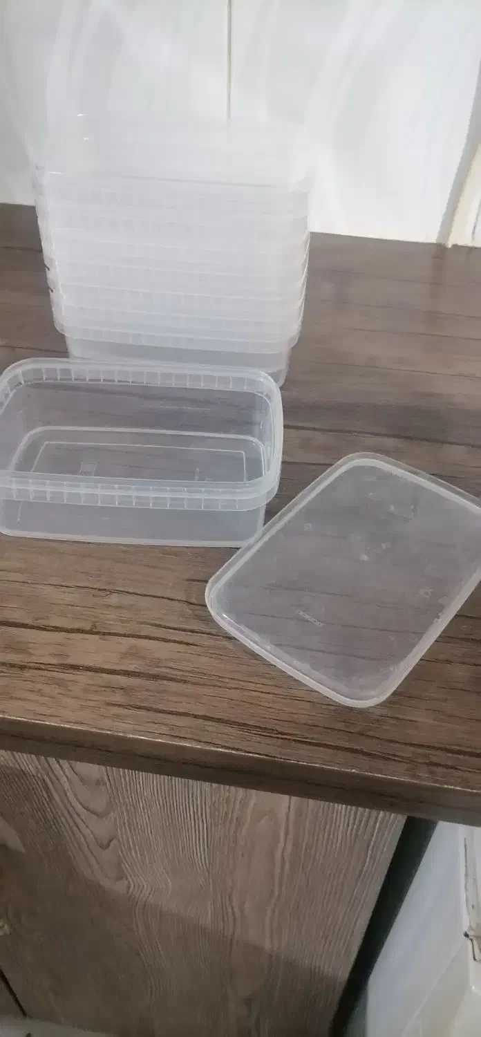 ظرف پلاستیکی 2 مدل|ظروف نگهدارنده، پلاستیکی، یک‌بارمصرف|قدس, شهر‌قدس|دیوار