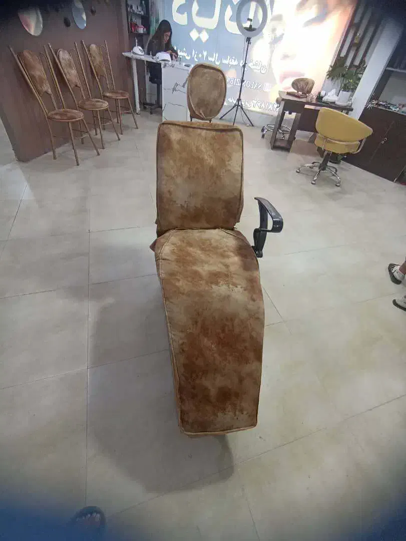 وسایل سالن زیبایی در حد نو|آرایشگاه و سالنهای زیبایی|چهارباغ, |دیوار