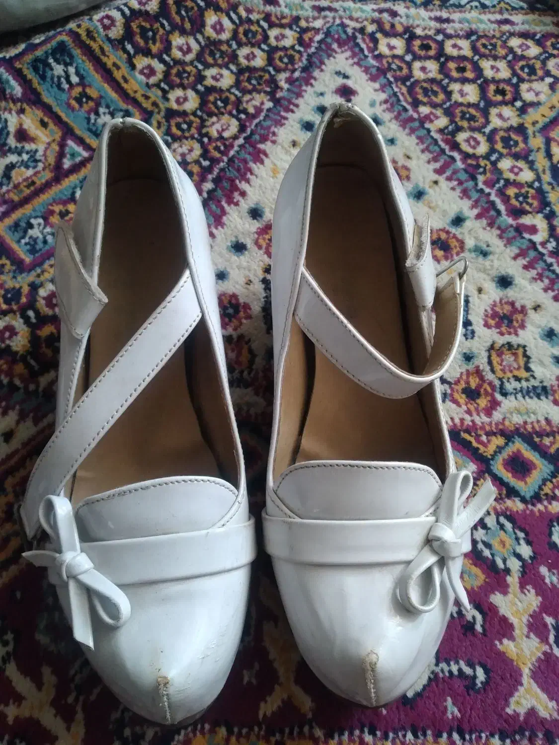 کفش وکلاه|کیف، کفش، کمربند|ارومیه, |دیوار