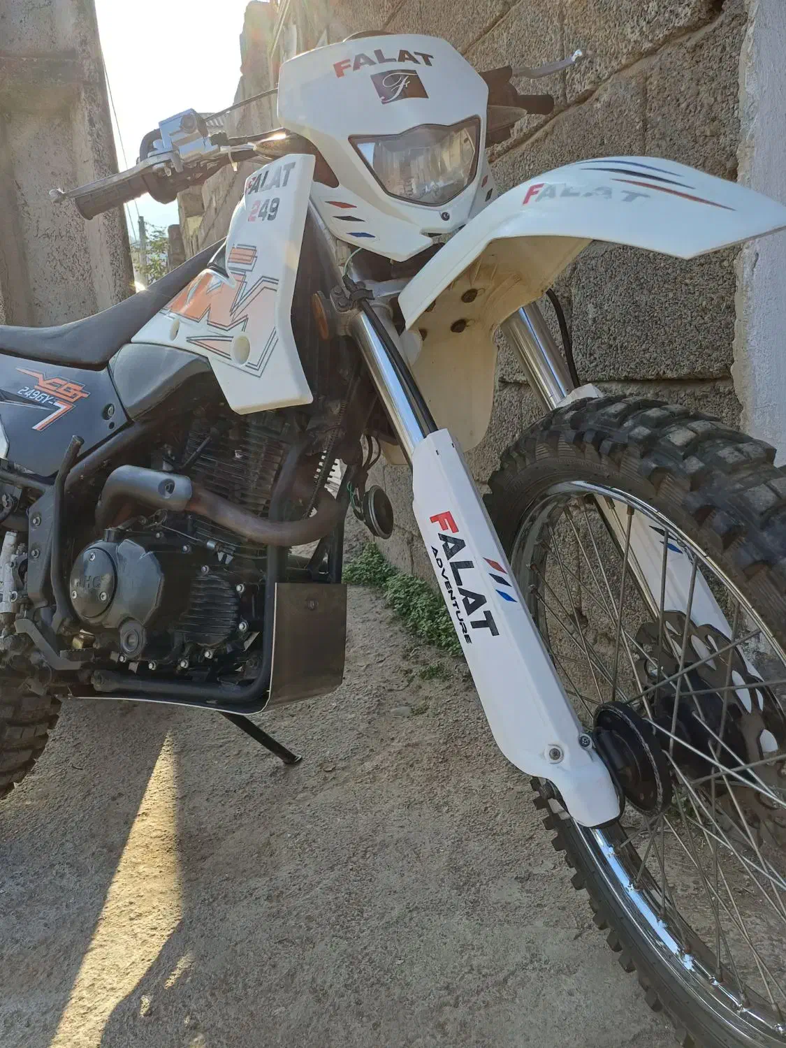 تریل۲۵۰فلات|موتورسیکلت|لنگرود, |دیوار