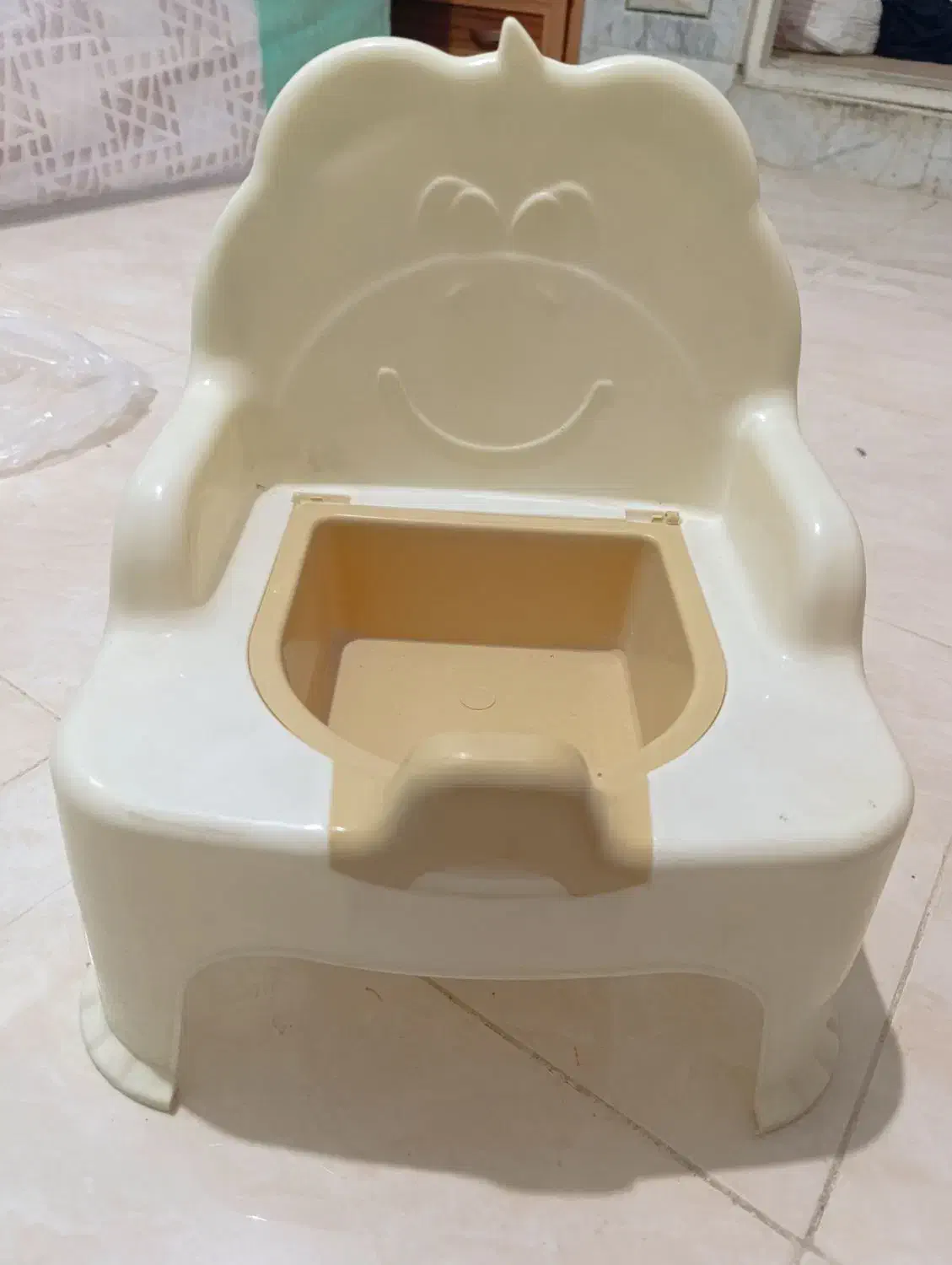 وسیله|اسباب و اثاث بچه|آران و بیدگل, |دیوار