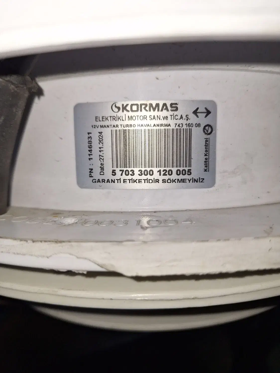 فن هواکش سقفی ۱۲ ولت ماشین|پنکه و تصفیه‌کنندهٔ هوا|تهران, مسعودیه|دیوار