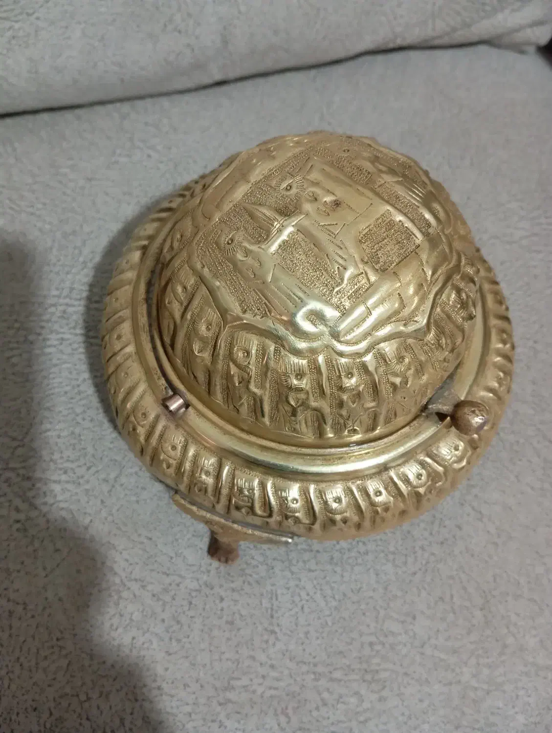 خاویار خوری  قدیمی برنجی اصل قلم دست پهلوی|کلکسیون اشیاء عتیقه|چالوس, |دیوار