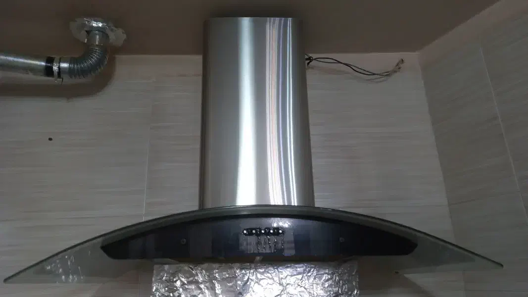 هود از کار افتاده|هود|ارومیه, |دیوار