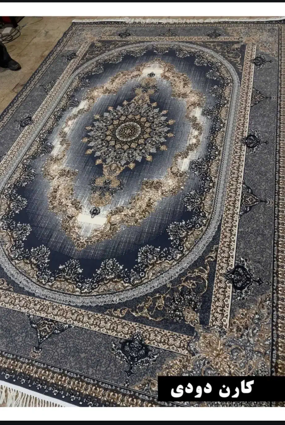 ۷۰۰شانه نقشه تلناز دودی زیر قیمت کارخونه|فرش|ایذه, |دیوار