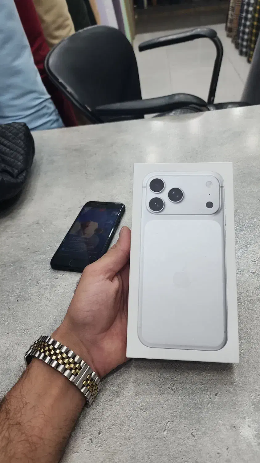 iphone 17 pro max ایفون ۱۷ پرومکس۵۱۲گیگ با ریجستر|موبایل|شیراز, بازار|دیوار