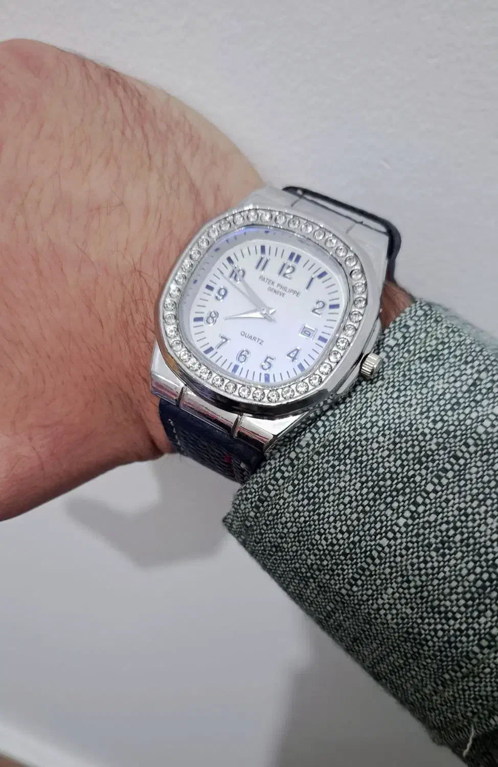 ساعت فیلیپس نو با قیمت باورنکردنی|ساعت|تهران, والفجر (افسریه)|دیوار