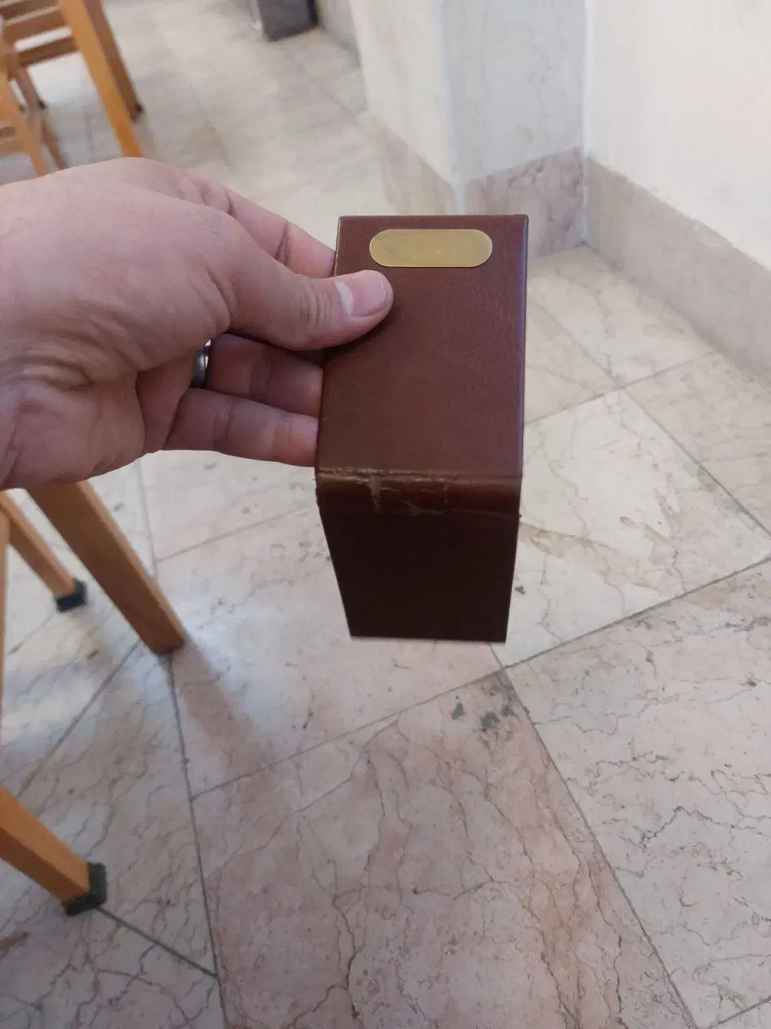 جاکارتی|کیف، کفش، کمربند|بروجرد, |دیوار