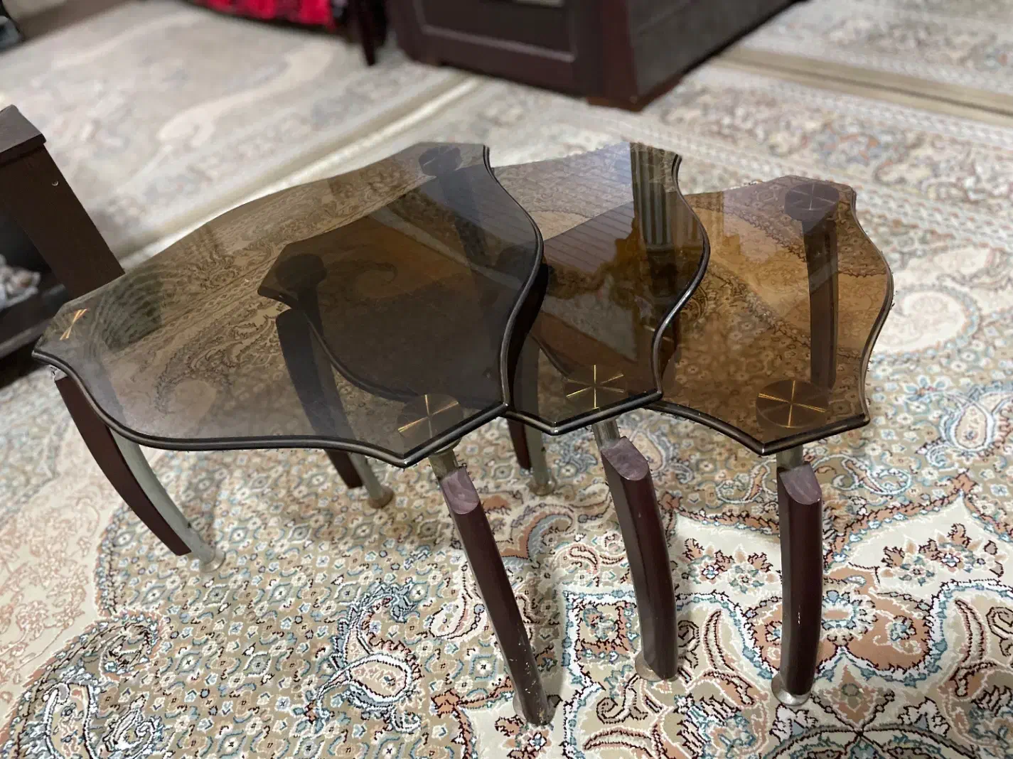 ۳ عدد عسلی در حد نو|مبلمان خانگی و میز عسلی|بندر انزلی, جهانگانی|دیوار