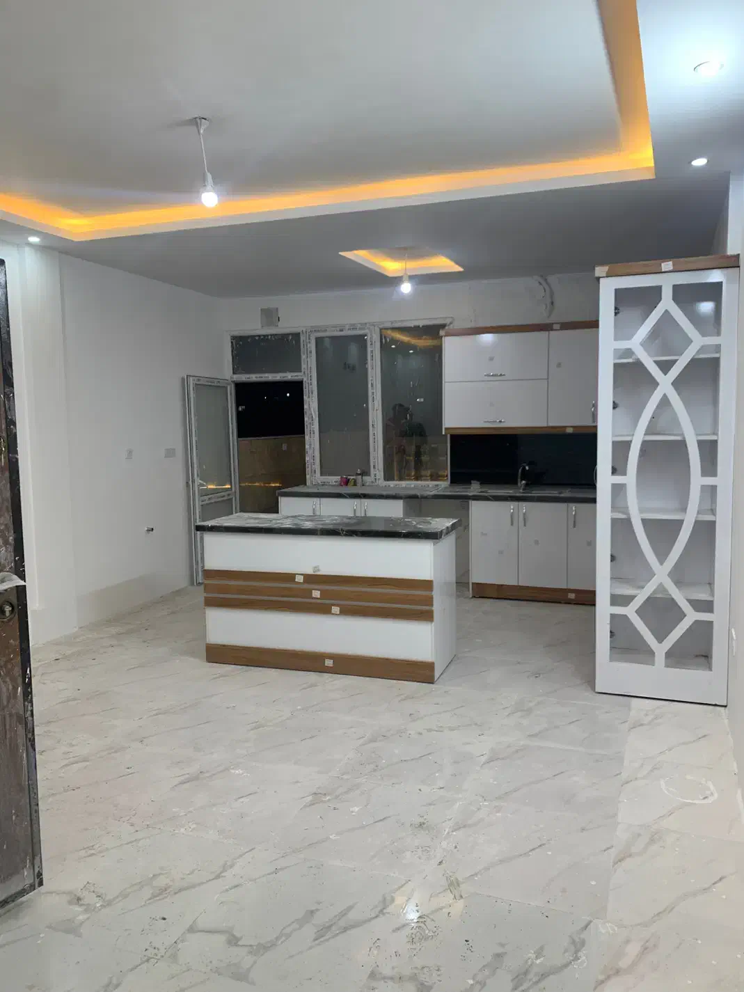 اپارتمان ۹۵ متر دوخواب نوساز پارکینگ اسانسور|فروش آپارتمان|مشهد, کوی المهدی|دیوار