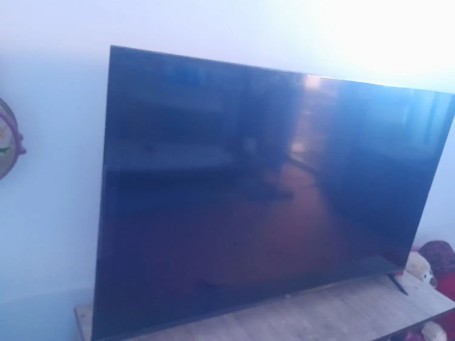 تلویزیون|تلویزیون و پروژکتور|کاشمر, |دیوار