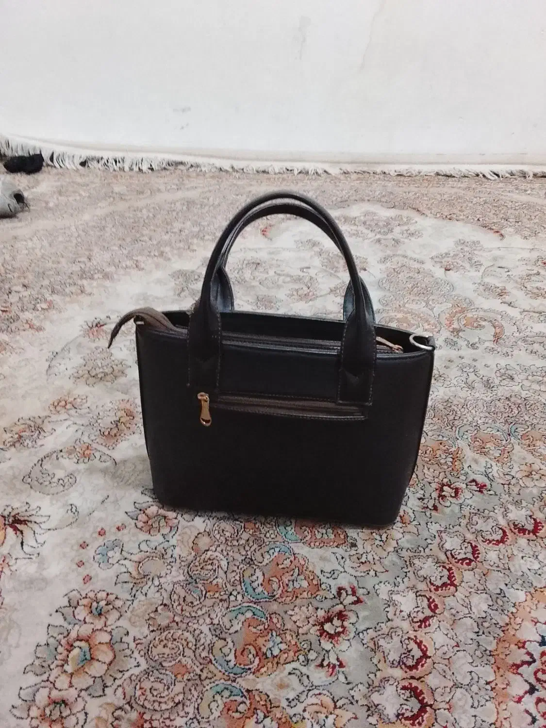 کیف زنانه در حد نو|کیف، کفش، کمربند|اراک, |دیوار